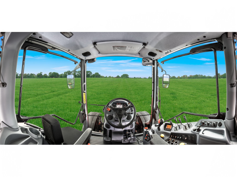 Kubota-MGXIV-cabin-1